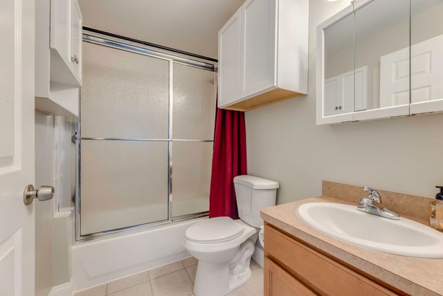 29230 Harding Street, Roseville, MI 48066