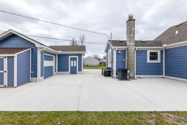 29230 Harding Street, Roseville, MI 48066