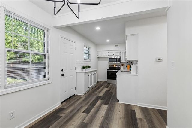303 Northwood Lane, Lawrence, KS 66044