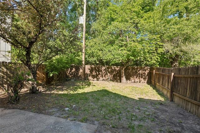 303 Northwood Lane, Lawrence, KS 66044