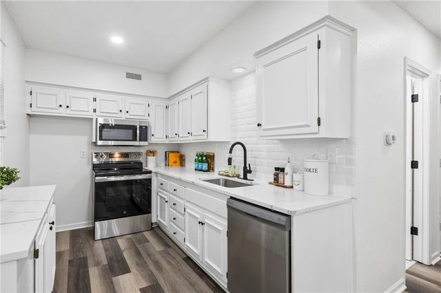 303 Northwood Lane, Lawrence, KS 66044