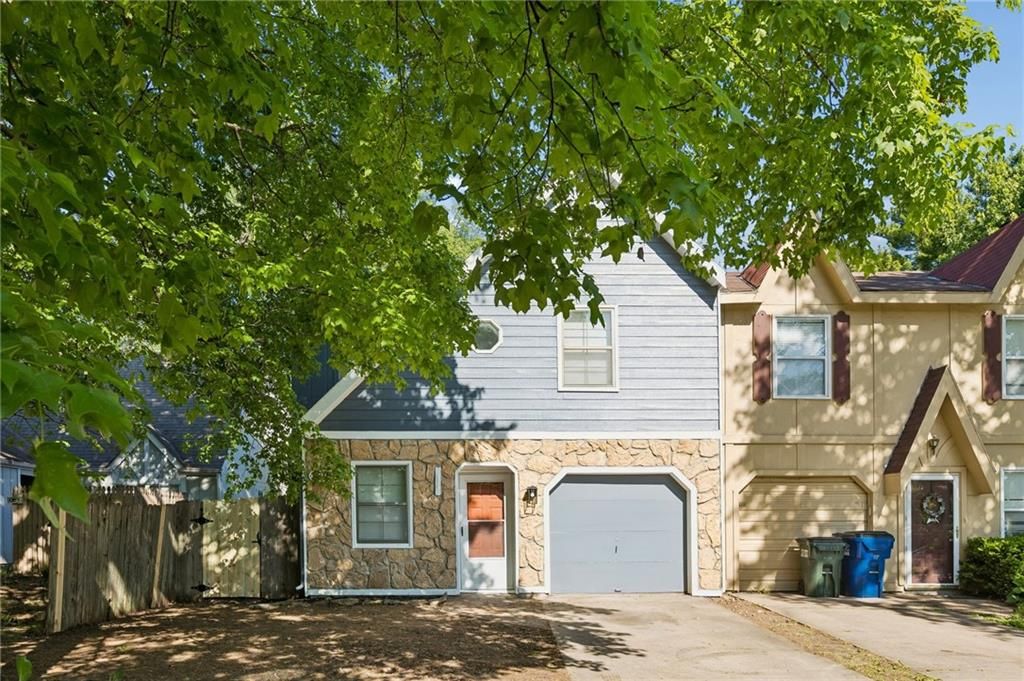 303 Northwood Lane, Lawrence, KS 66044
