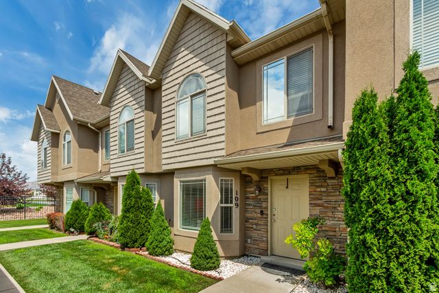 109 S TAMARAK CIR, Lehi, UT 84043