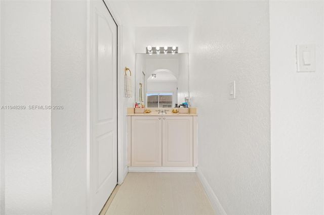 13770 SW 170th Ln, Miami, FL 33177