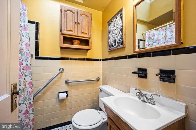 907 POPLAR AVE, Glenolden, PA 19036