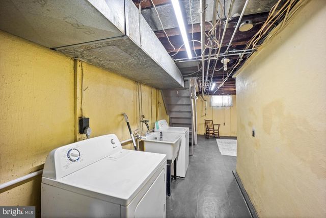 907 POPLAR AVE, Glenolden, PA 19036