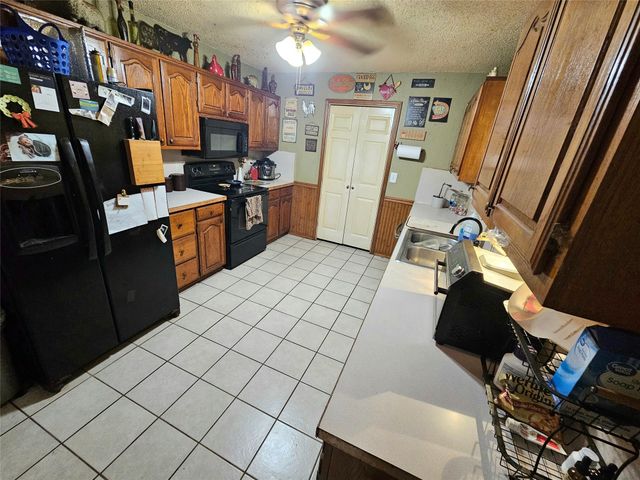 3125 Sanger Creek Way, Waxahachie, TX 75165