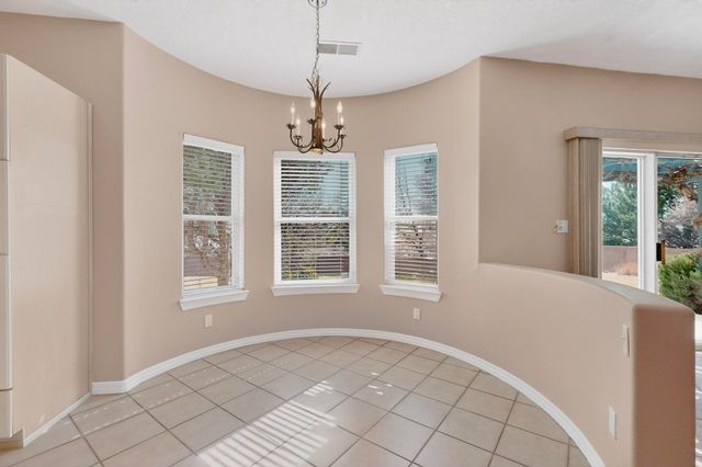 12520 Crested Moss Road NE, Albuquerque, NM 87122