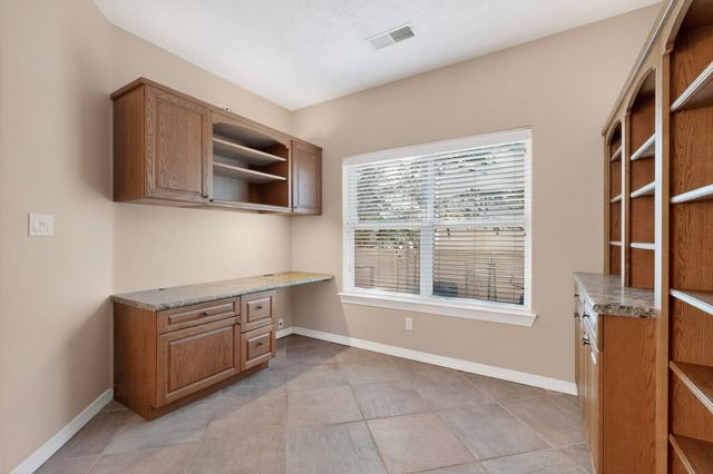 12520 Crested Moss Road NE, Albuquerque, NM 87122