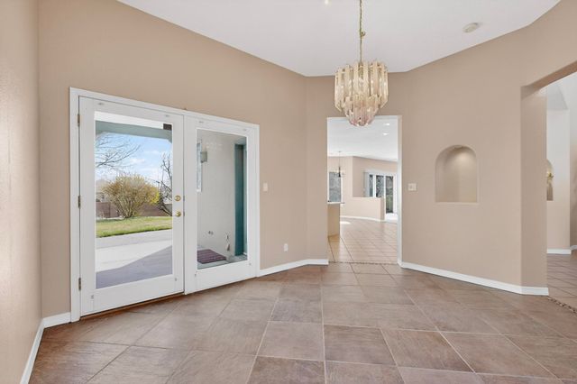 12520 Crested Moss Road NE, Albuquerque, NM 87122