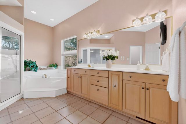 12520 Crested Moss Road NE, Albuquerque, NM 87122