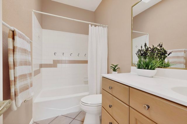 12520 Crested Moss Road NE, Albuquerque, NM 87122