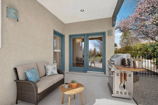 12520 Crested Moss Road NE, Albuquerque, NM 87122