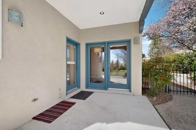 12520 Crested Moss Road NE, Albuquerque, NM 87122