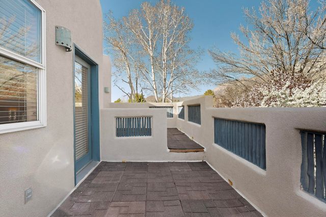 12520 Crested Moss Road NE, Albuquerque, NM 87122