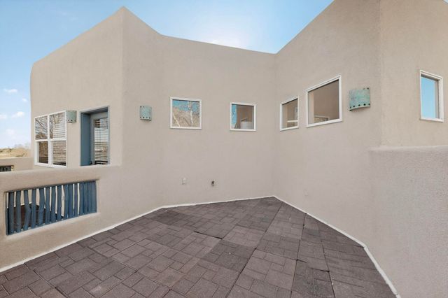 12520 Crested Moss Road NE, Albuquerque, NM 87122