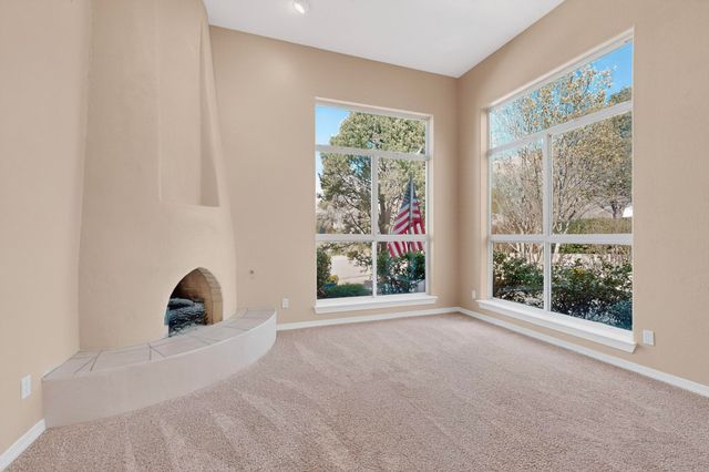 12520 Crested Moss Road NE, Albuquerque, NM 87122