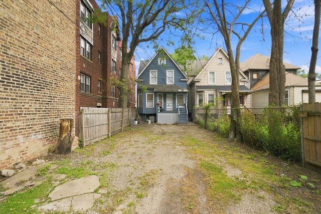 122 N Long Avenue, Chicago, IL 60644