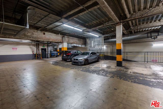 215 W 7th Street 707, Los Angeles, CA 90014