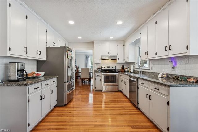 206 Buford RD, Williamsburg, VA 23188