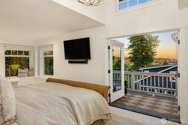 1029 3rd Street, Kirkland, WA 98033
