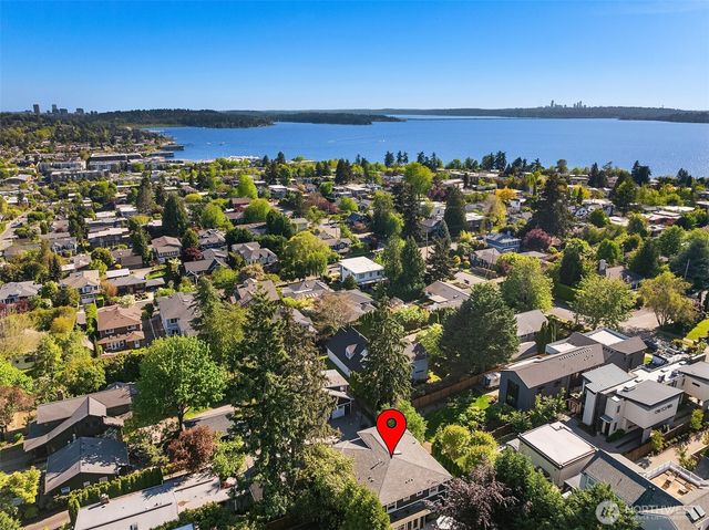 1029 3rd Street, Kirkland, WA 98033