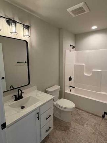 N6053 Westhaven DRIVE, Fond Du Lac, WI 54937