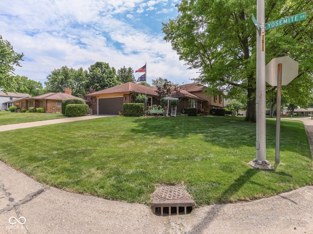 6903 White Pines Court, Indianapolis, IN 46217