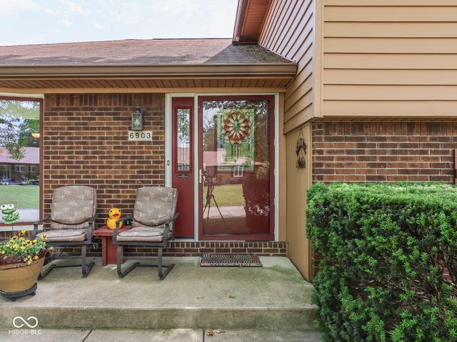 6903 White Pines Court, Indianapolis, IN 46217