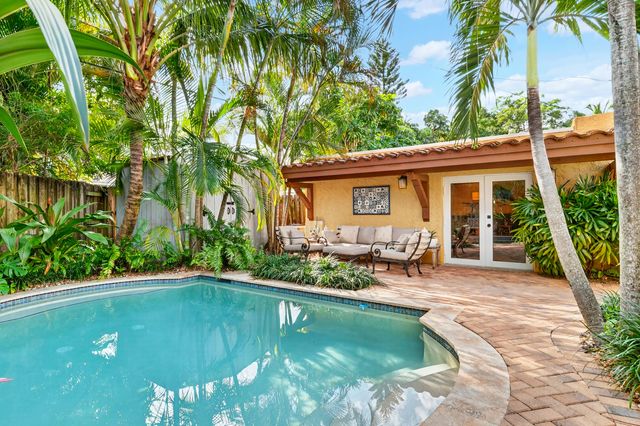 348 Plymouth Road, West Palm Beach, FL 33405