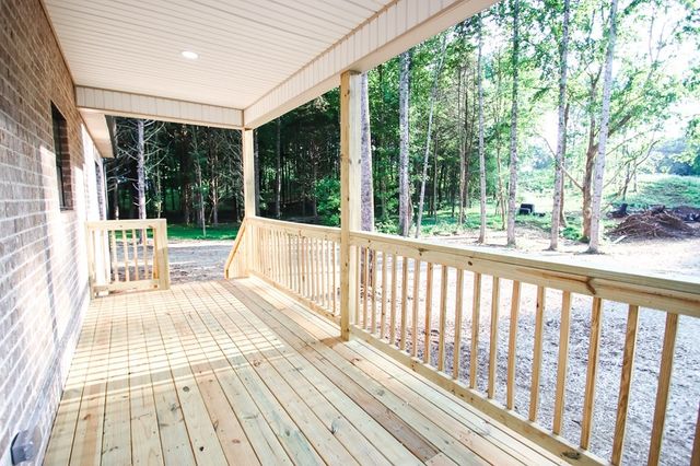 629 Crossvine Rd, Sparta, TN 38583