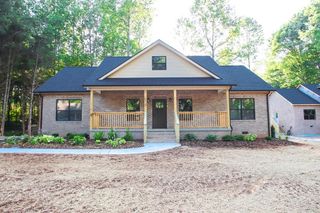 629 Crossvine Rd, Sparta, TN 38583
