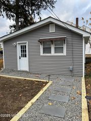 11 Washington Avenue 2, Leonardo, NJ 07737