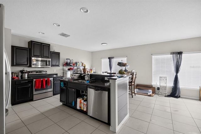 11202 CARRICK STONE STREET, Wimauma, FL 33598