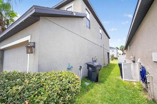 11202 CARRICK STONE STREET, Wimauma, FL 33598