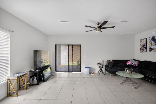 11202 CARRICK STONE STREET, Wimauma, FL 33598