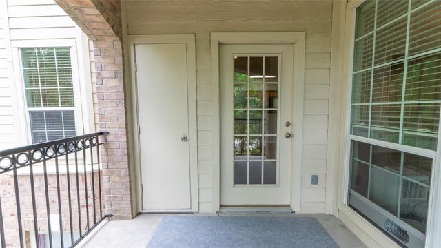 6607 Lake Woodlands Drive 624, The Woodlands, TX 77382