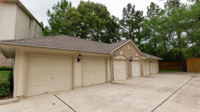 6607 Lake Woodlands Drive 624, The Woodlands, TX 77382