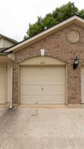 6607 Lake Woodlands Drive 624, The Woodlands, TX 77382