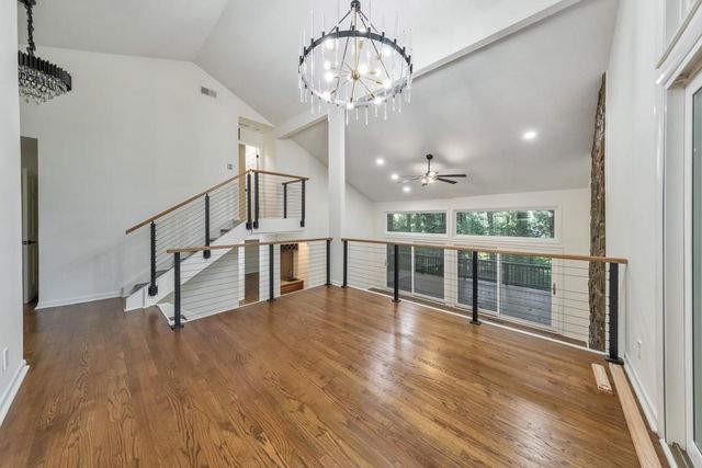 210 Brandenburgh Circle, Roswell, GA 30075