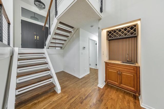 210 Brandenburgh Circle, Roswell, GA 30075