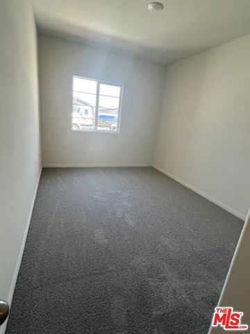 7318 Chetco River Street, Bakersfield, CA 93311