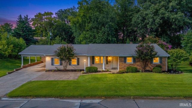 7588 Broadview Drive, Newburgh, IN 47630