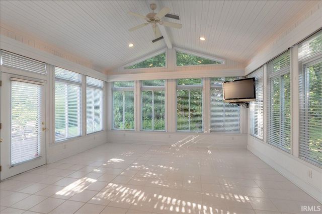 7588 Broadview Drive, Newburgh, IN 47630