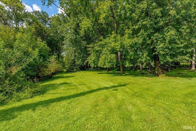 7588 Broadview Drive, Newburgh, IN 47630