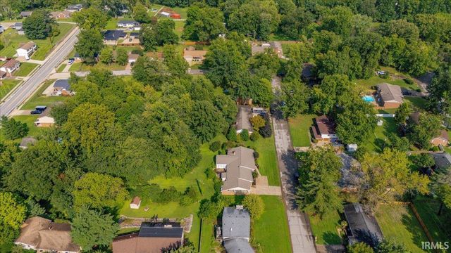 7588 Broadview Drive, Newburgh, IN 47630