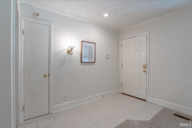 7588 Broadview Drive, Newburgh, IN 47630