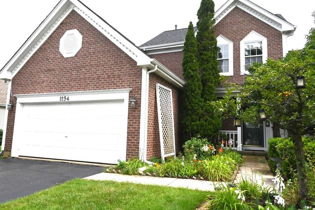 1254 Chicory Lane, Naperville, IL 60564