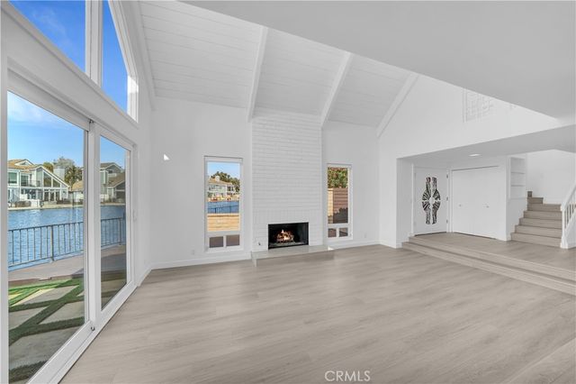 16097 Saint Croix, Huntington Beach, CA 92649