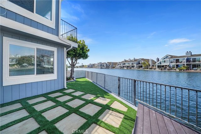 16097 Saint Croix, Huntington Beach, CA 92649